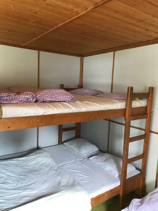 RETRO chaty u pláže Lipno Hotel Černá v Pošumaví Esterno foto