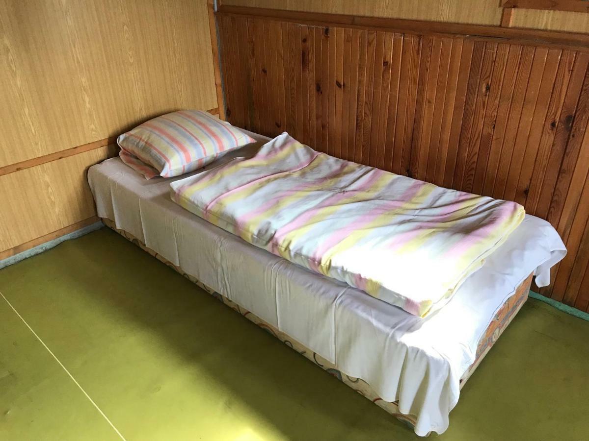 RETRO chaty u pláže Lipno Hotel Černá v Pošumaví Esterno foto